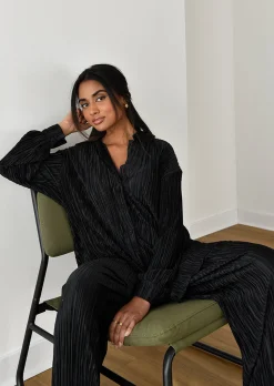 Chemises L Blouses | Hauts^Outfitbook Chemise en satin plissée NOIR