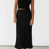 Jupes^Outfitbook Jupe longue en satin NOIR