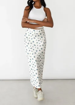 Jupes^Outfitbook Jupe satin fleuri BLANC
