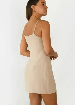 Robes^Outfitbook Robe courte col carré fendue BEIGE