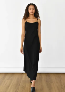 Robes^Outfitbook Robe en lin NOIR