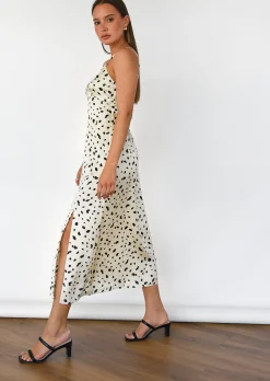 Robes^Outfitbook Robe en satin fendue à bretelles fines