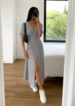 Robes^Outfitbook Robe longue cache coeur fleurie Noir