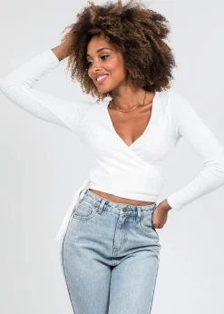 Hauts^Outfitbook Top cache-coeur côtelé blanc