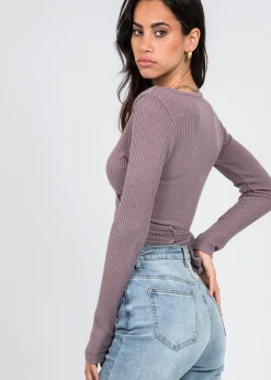 Hauts^Outfitbook Top cache-coeur côtelé mauve